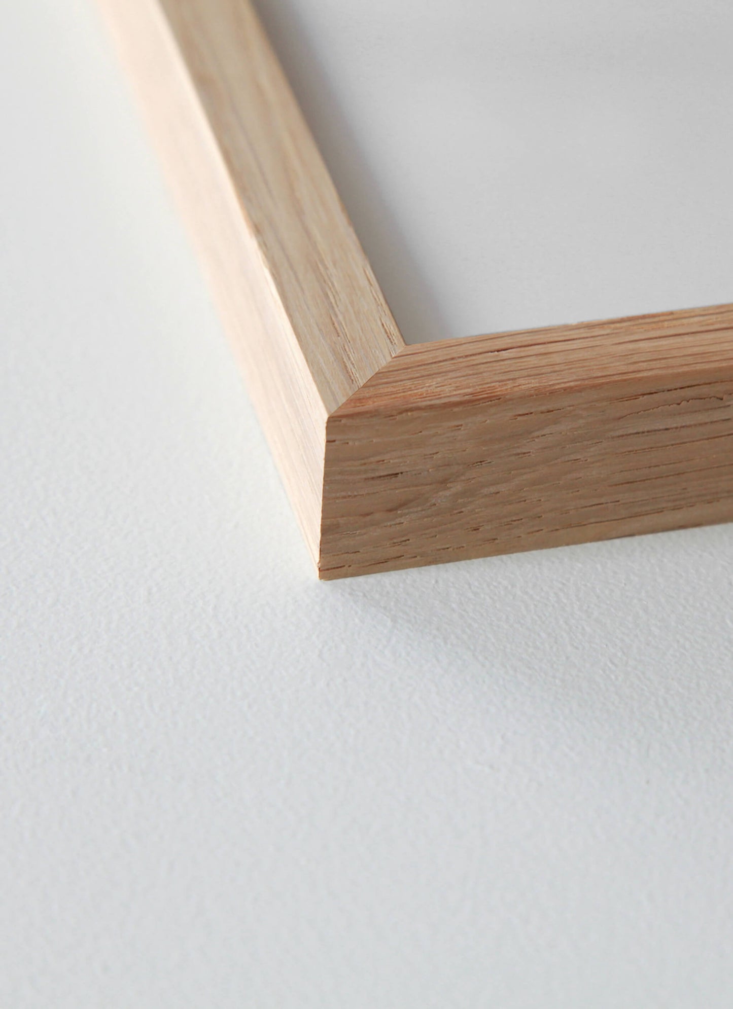 Classic Oak Frame - 30x40 cm / 12x16"