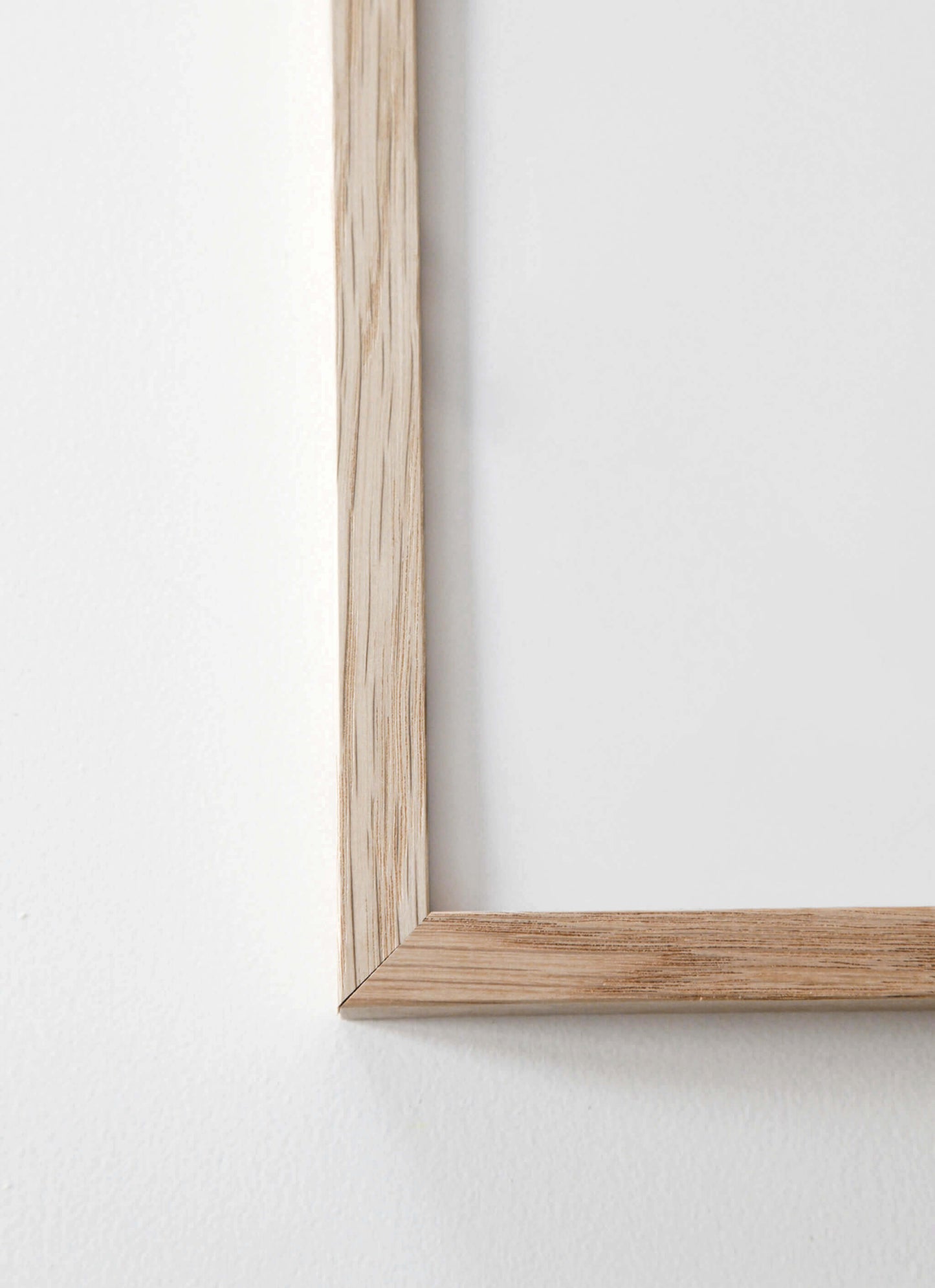 Classic Oak Frame - 30x40 cm / 12x16"